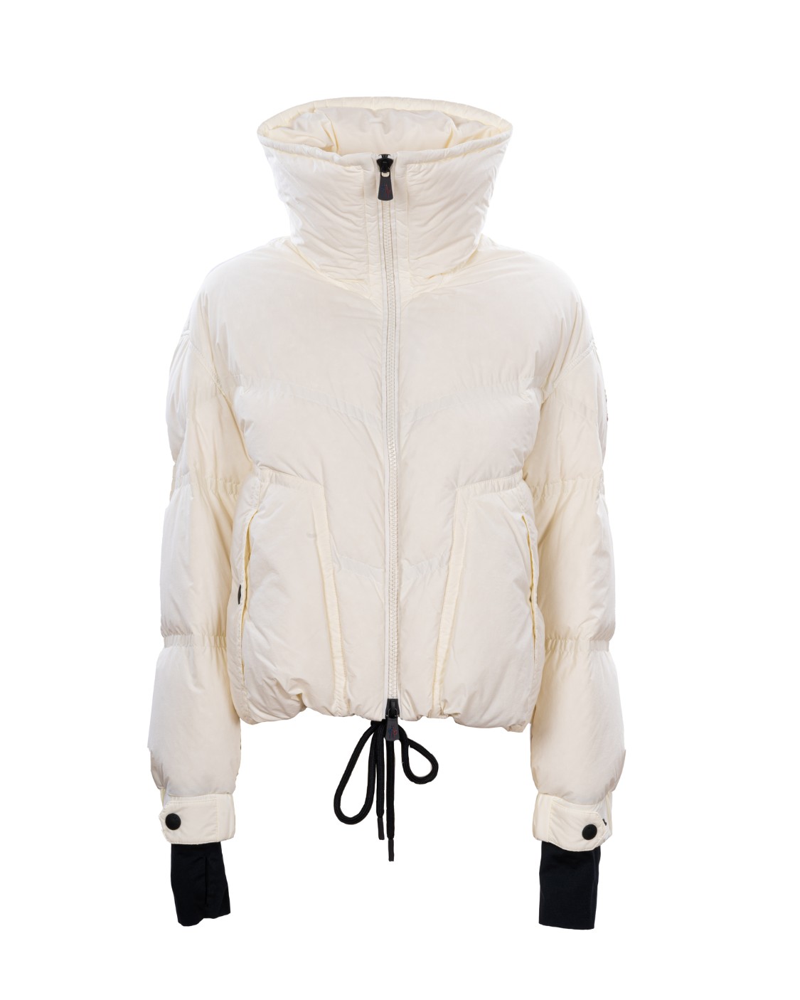 shop MONCLER GRENOBLE Saldi Piumino: Moncler Grenoble Piumino corto Cluses.
Realizzato in popeline tecnico e decorato on dettagli in pile effetto teddy.
Fodera in nylon léger.
Imbottitura in piuma.
Patta sul davanti con fodera in pile effetto teddy.
Chiusura con zip.
Tasche esterne con bottoni a pressione.
Tasca interna per device.
Polsi in jersey elasticizzato.
Fondo del capo elasticizzato e regolabile con coulisse.
Vestibilità regular.
Imbottitura: 90% Piumino, 10% Piuma.
Composizione: 74% Poliestere, 26% Acrilica.
Fabbricato in Bulgaria.. CLUSES1A00024 53862-04A number 9100625